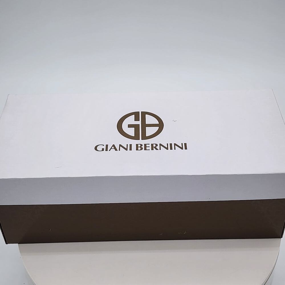 NEW - Giani Bernini Bentlley Women’s Ginger Pointed Toe Flats Slip On Size 9 - Picture 9 of 10